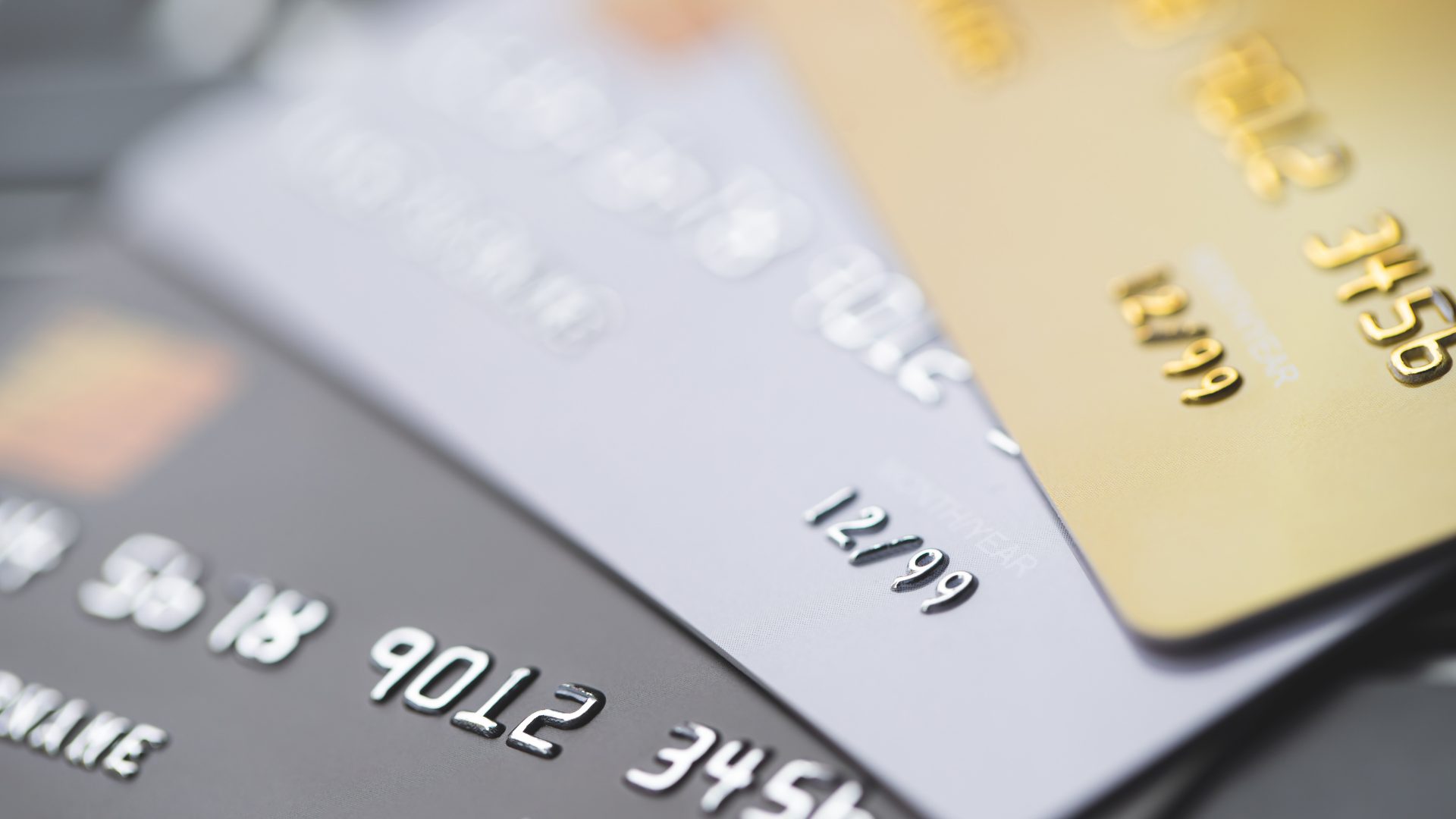 クレジットカードの種類一覧｜ランク・分類ごとの特徴と違い マニマニお金の参考書